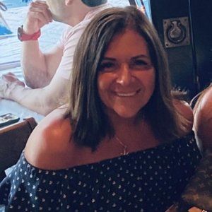 Meet your Posher, Stacie